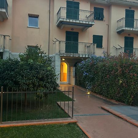 Appartamento Incantevole A 100Metri Dal Mare E Accanto Alla Pista Ciclabile 임페리아 외부 사진